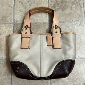 Coach L2j-9509 Cream Twill / Brown Leather With Tan Trim Hobo Handbag